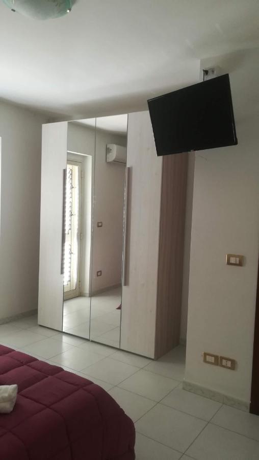 Il Laureato Apartment Reggio di Calabria Exterior foto