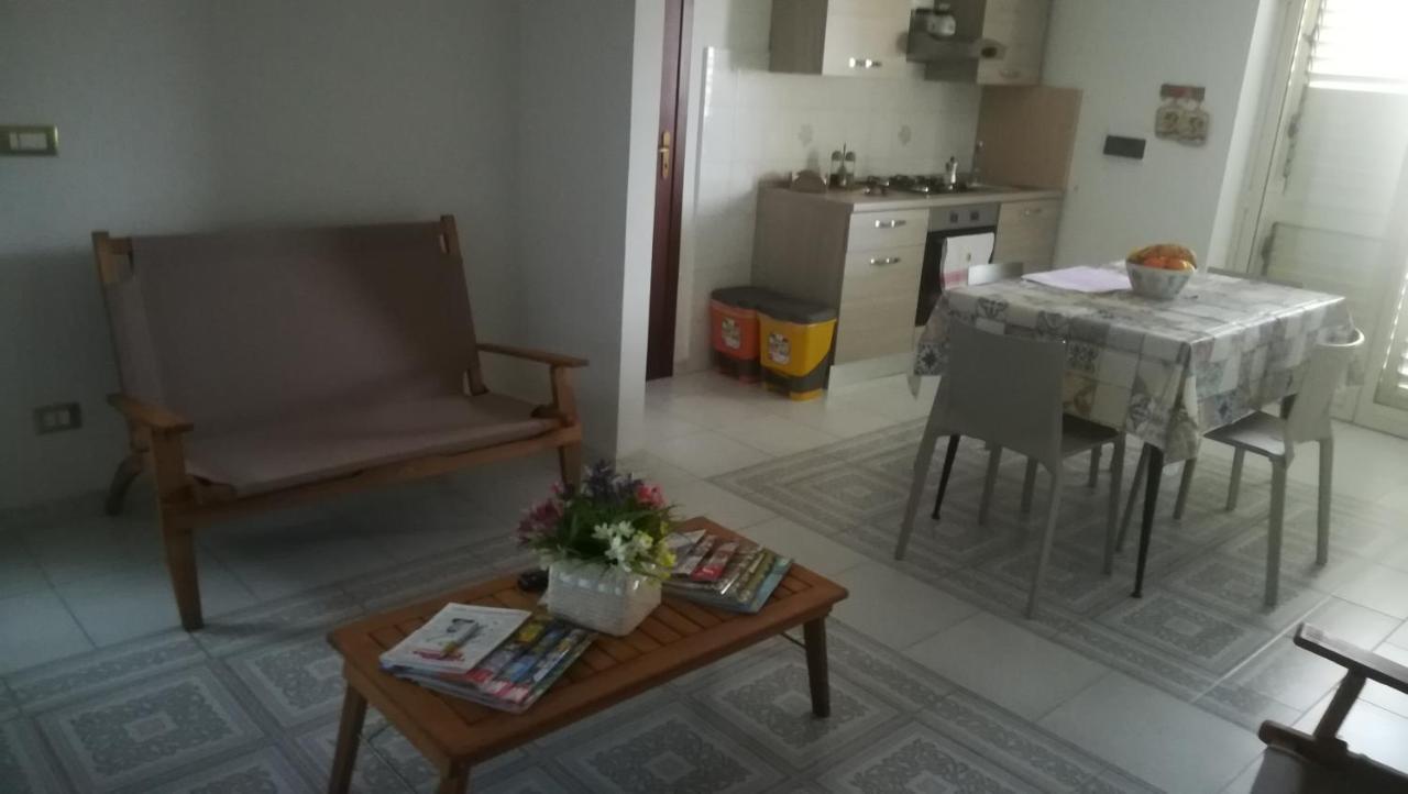 Il Laureato Apartment Reggio di Calabria Exterior foto